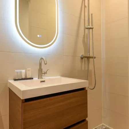 Novallure Centre * 헤이그