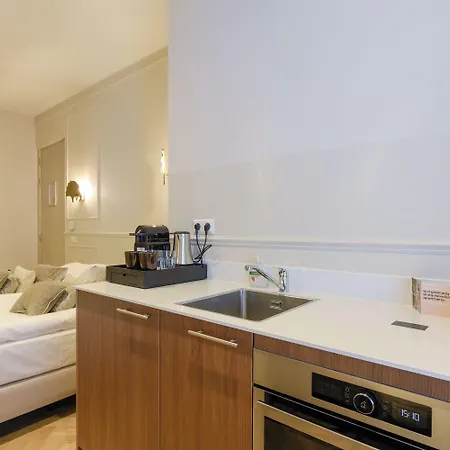 Novallure Centre Hotel