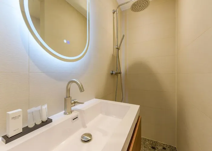 Novallure Centre Hotel *