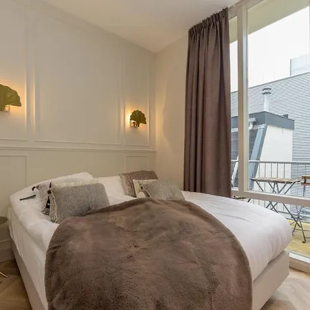 호텔 Novallure Centre *