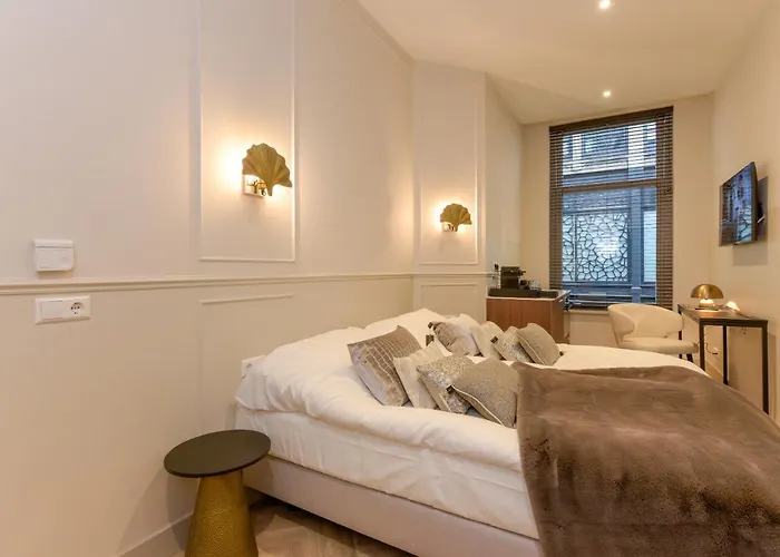 Novallure Centre The Hague