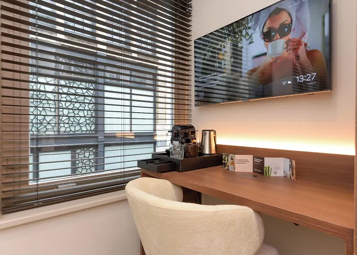 Novallure Centre Hotel *