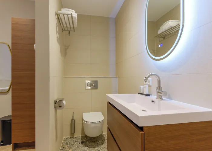 Novallure Centre Haia