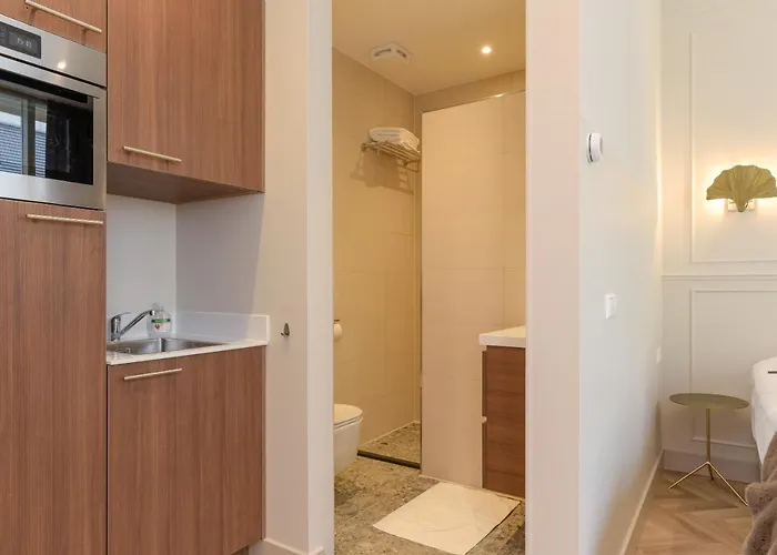 Novallure Centre ホテル